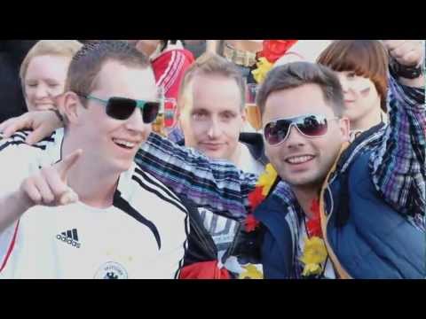 Public Viewing bei der Fußball-EM 2012