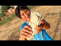 Road Pe Paise Mile Chinu Ko