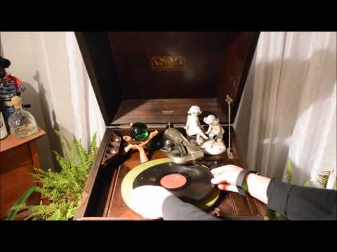 Slow Poke and Dance Me Loose with Arthur Godfrey