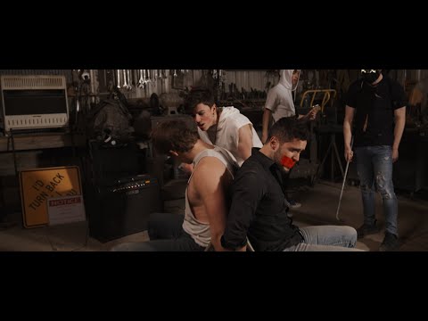 TX2 - Make U Bleed (Official Music Video)