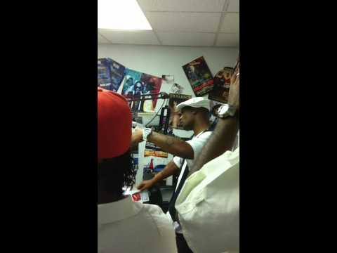 WRBJ 97.7 Jackson Mississippi's own artist Yung Lone shines on radio part 1