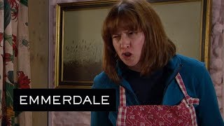 Emmerdale - Reporters Begin to Harass Lydia at Home | PREVIEW
