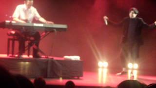 Sparks - Yes I think I´m falling in love with myself again