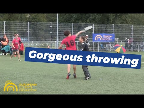 YAKA making Ultimate Frisbee look EASY!