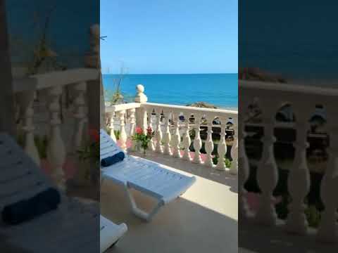 Гостевой дом «Сандра-Сити» номер на 3 этаже видео