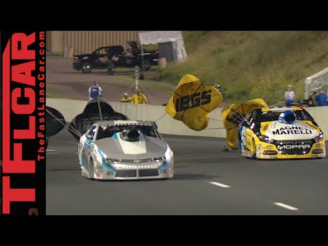 0-300 MPH in Under 4 Seconds: 2015 Mopar Mile-High Nationals (NHRA)