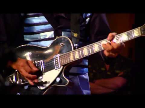 Jeff Beck - Double Talking Baby [feat. Darrel Higham]