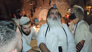 הרב שלום סבג - שיעורי וידאו - הרב שלום סבג ✨ ברכת כהנים👑 קבר מתיתיהו כ "ו באב ה"תשפ"ה 🔥