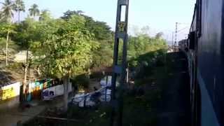 preview picture of video 'WAP-4 12842 Coromandal Exp- gentle speed pick-up post Balasore Jn!'