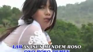 Download lagu Reny Farida Mendem Roso. mp3 Download lagu Reny Farida Mendem Roso. mp3
