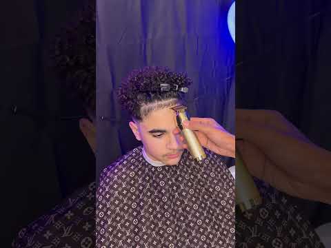 HOW TO DO A TAPERED HAIRLINE ‼️ #viralvideo #barber #fade #transformation #haircut #barbershop