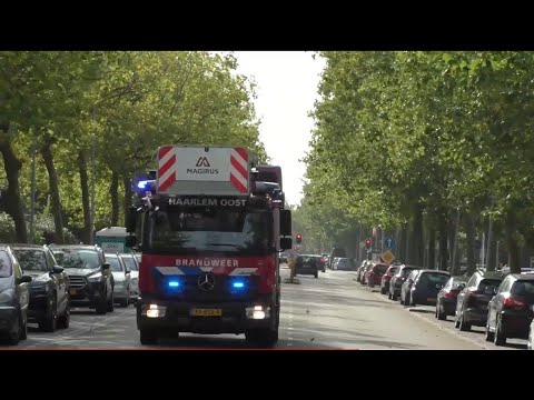Brandweer Beverwijk Oost en Haarlem Oost met spoed naar een Afhijsing in Haarlem