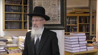 הרב הגאון אברהם יוסף שליט"א קיבוצניק ודת זה שני עולמות פרשת משפטים תשפ"ו (הרב אברהם יוסף) - התמונה מוצגת ישירות מתוך אתר האינטרנט יוטיוב. זכויות היוצרים בתמונה שייכות ליוצרה. קישור קרדיט למקור התוכן נמצא בתוך דף הסרטון