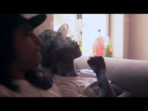 Surf Jones ft Chris Hydro - Stoner x OG Bobby Freestyle