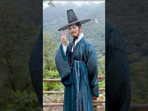 2026 F/W 스캔들 코어 룩북