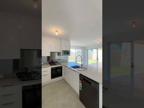 2 Wedgetail Ramble, Quinns Rocks, WA 6030, 4房, 2浴, House