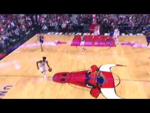 Bobby Portis putback | Warriors vs Bulls | 3.2.17 | 16-17 NBA Season