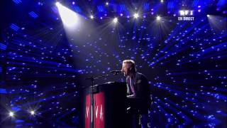 Coldplay (Chris Martin) - Life in Technicolor II live NRJ Awards (HD)