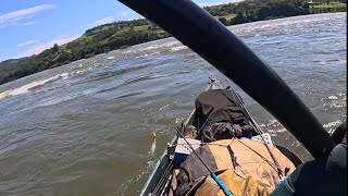Descemos a corredeira do caixão no Rio Uruguai . Chegamos em Pinheirinho do Vale .