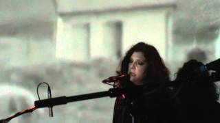 LOW - To Our Knees [07-05-2013, Live At La Maroquinerie, Paris]