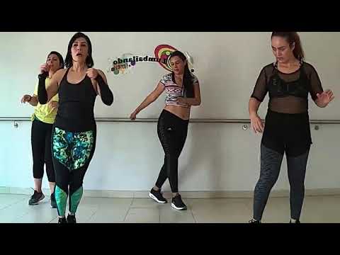 Clase de Baile Completa para esta Cuarentena 6 ft. Marichuy Hernandez Dance
