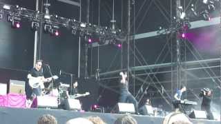 Maximo Park - Limassol (Live @ Rock En Seine 2012)