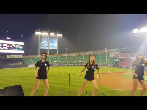 2017 kt위즈 치어리더 공연 워너원 에너제틱