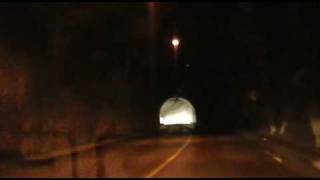 preview picture of video 'Tunel ruta Coyhaique-Puerto Aysén'