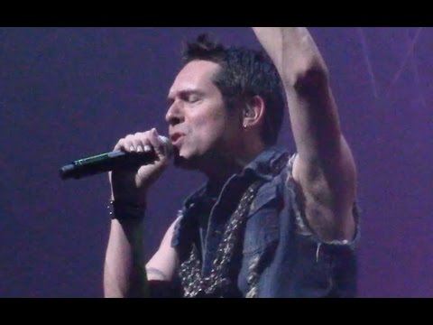 Brody Dolyniuk & Steve Zukowski (Symphonic Rockshow) - Love, Reign O’er Me