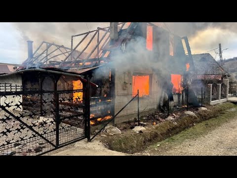 Casa a ars, boala a rămas. Povestea care rupe tăcerea