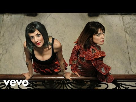 Les Italiennes - I Don't Wanna Be Your Girlfriend