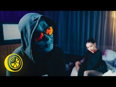 Nicole Cherry x Carla's Dreams - Se intampla ceva