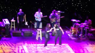 Angela Winbush & Lalah Hathaway BABY DON'T CRY