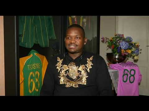 Lonwabo Tsotsobe talks about his experience in the Proteas side