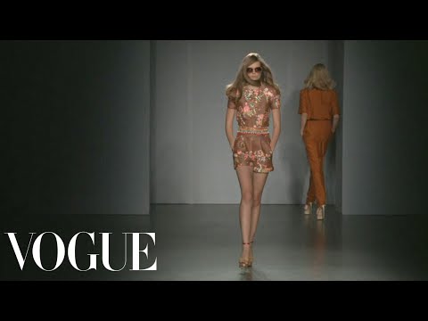 Matthew Williamson Ready to Wear Spring 2012 Vogue Fashion Week Runway Show