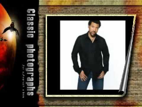 download lagu mp3 mp4 Lionel Richie Forever, download lagu Lionel Richie Forever gratis, unduh video klip Lionel Richie Forever