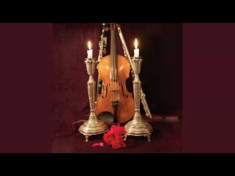 A calming Jewish Lullaby - violins and piano (Oifn Pripetchik 3 hours-repeated)