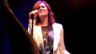 Mandy Moore - &quot;I Could Break Your Heart&quot; - Highline Ballroom