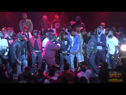 AR-AB performs Blow 3 with Dark-Lo