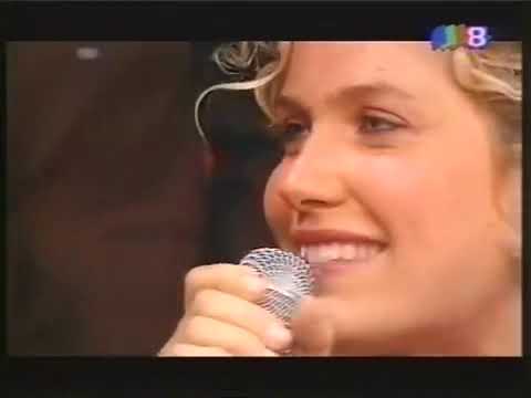 Fragmento Videomarch jueves 02/11/2000 Los Tangueros Maru Botana y guerra de tortas