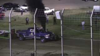 preview picture of video 'Truck pull in Osborn, MO at US 36 Raceway during Outlaw Truck and Tractor Pull'