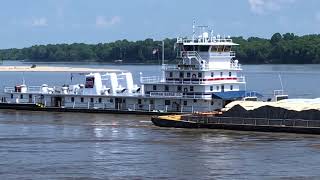 preview picture of video 'Summer 2018 on the Lower Mississippi River'