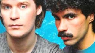 Kevin Ayers VS Hall and Oates dub mix - "There is Smiling Among Sara There is Smiling"