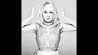 Little Boots - Headphones (Moon Boots remix)