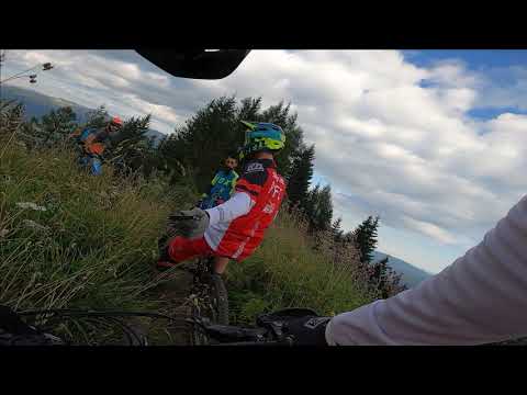 PICIORUL PIETREI ARSE, BUCEGI, ROMANIA - FULL