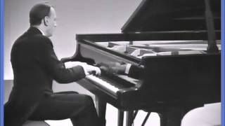 Download lagu Arturo Benedetti Michelangeli  Ravel Gaspard de la Nuit, May 20 1960 Prague. mp3