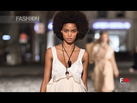 CHLOE' Fall 2021 Highlights Paris - Fashion Channel
