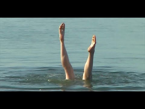 Tilhet, pajut ja muut - Heinäkuussa helottaa (Official video)