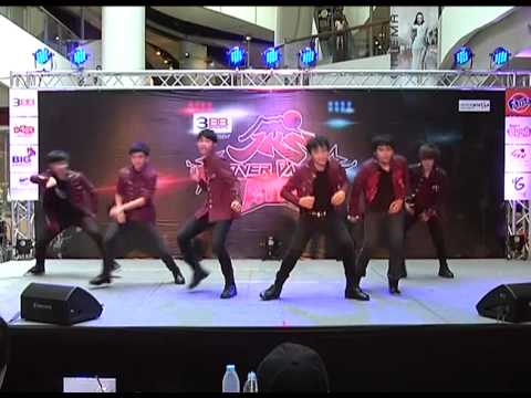 Domino cover Boyfriend JKN Cover Dance Battle