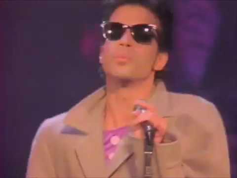 Prince & the Revolution w/Sheila E. -A Love Bizarre (LIVE)